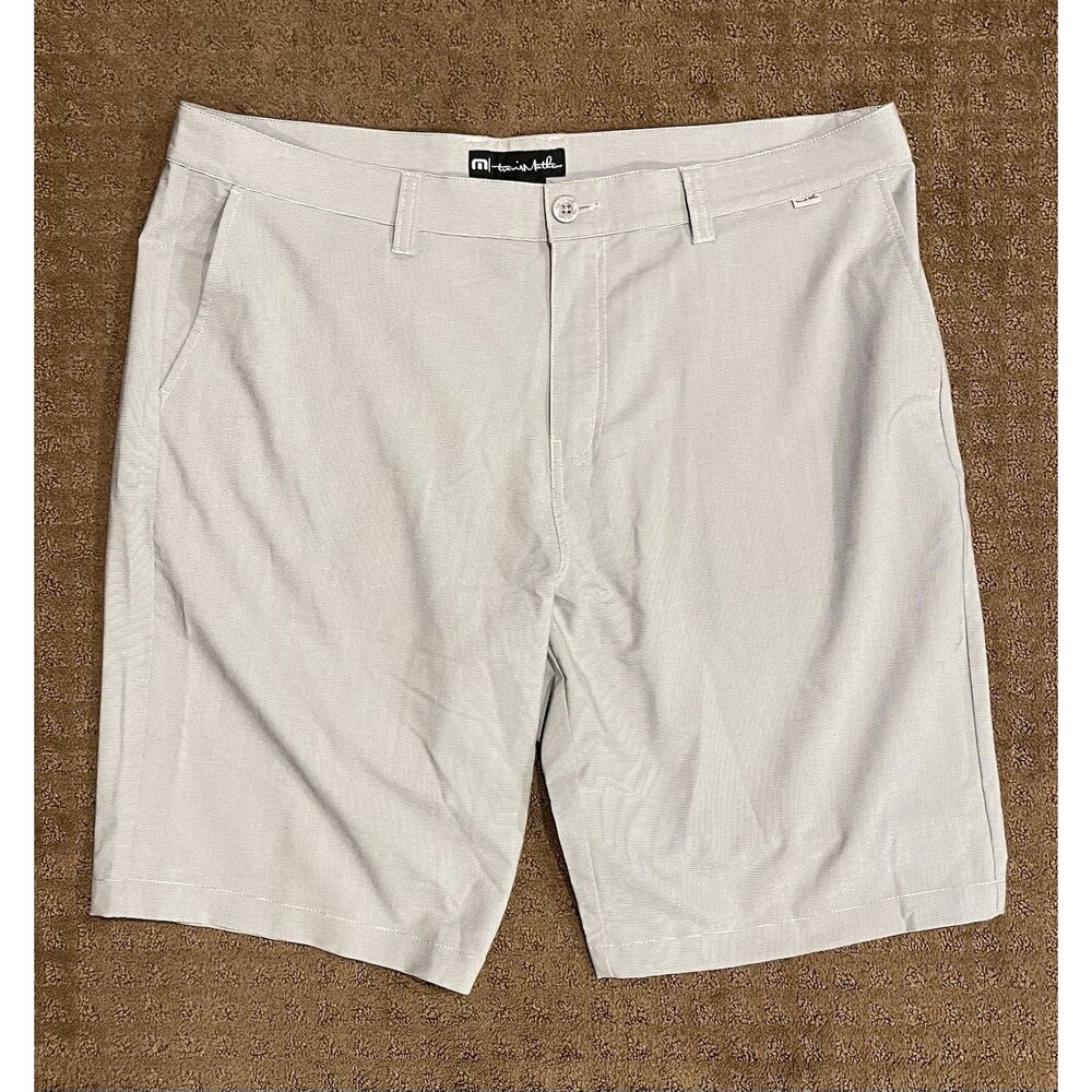 Travis Mathew Golf Shorts Mens 40 Gray 11” Golfing Must Haves Performance Logo